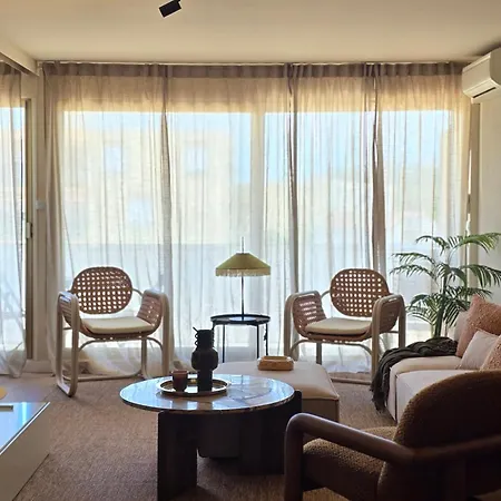 Elegant 3 *